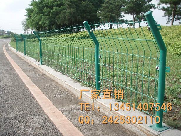 供应河池市圈地铁丝网围栏/PVC9cm17cm铁丝网围栏/现货供应