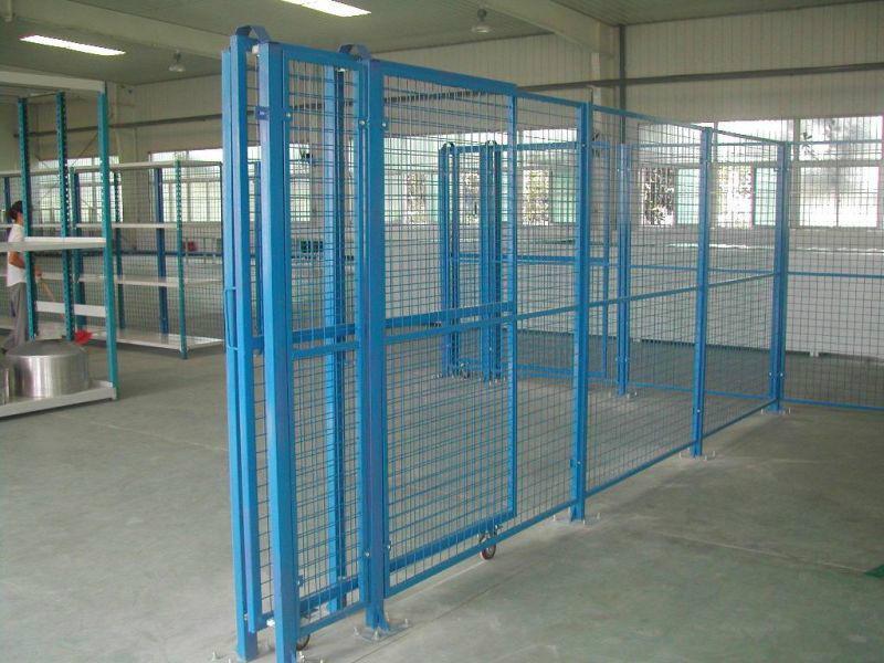 供应仓库隔离栏、小区隔离栏、围栏网生产厂家。