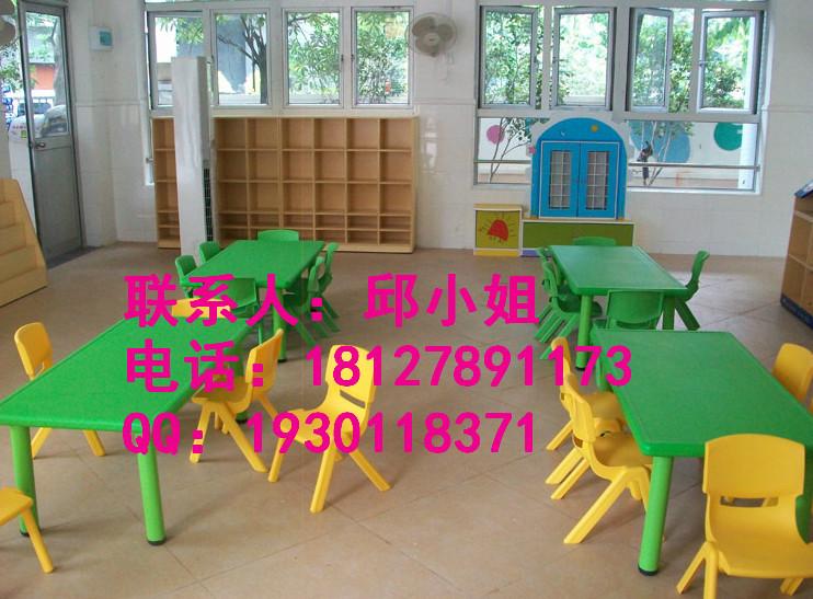供应广州幼儿园家具厂家，儿童家具柜