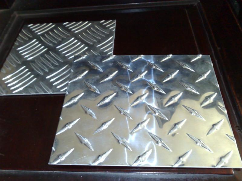 深圳市指针型花纹铝板（电梯）镜面厂家供应用于装饰，地面，|楼梯，车厢的指针型花纹铝板（电梯）镜面装饰铝板 地面防滑铝板上海价格