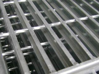 学校、工厂用碳钢金属网格板供应金属网格板 碳钢金属网格板 学校、工厂用碳钢金属网格板