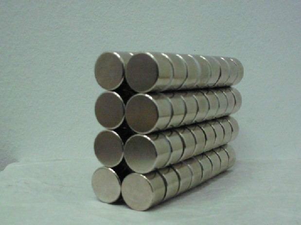 供应贵州磁铁最新报价钐钴磁铁钕铁硼磁铁湖南磁铁橡胶磁铁