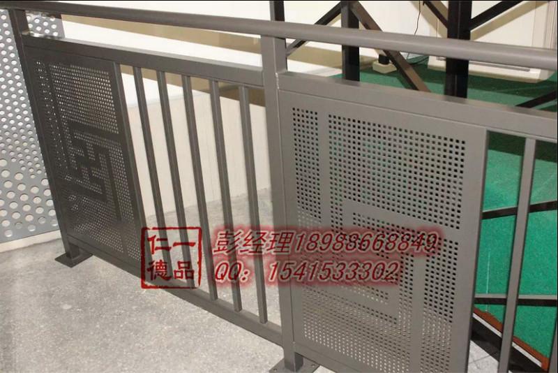 铝合金镂空铝板式阳台护栏批发
