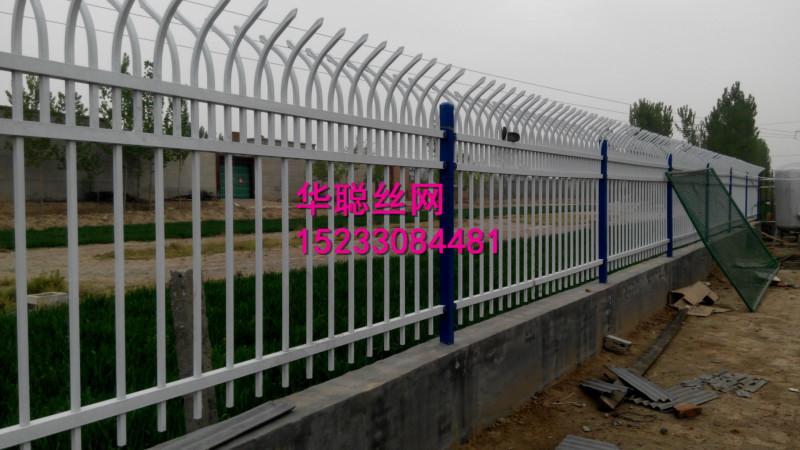 锌钢围墙隔离网网方管组装隔离网批发