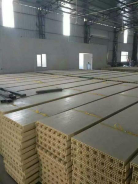 供应四川建筑材料生产厂建筑模板，木方木板，发泡塑料方