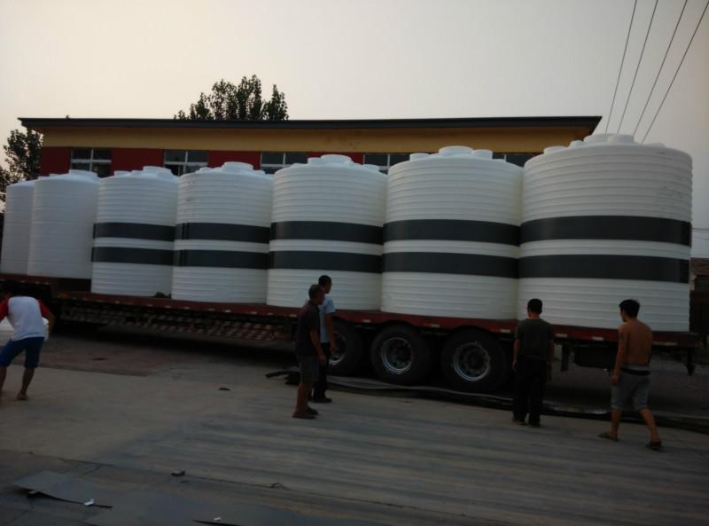 供应东营大型环保蓄水罐、10吨pe水箱、10吨塑料水箱