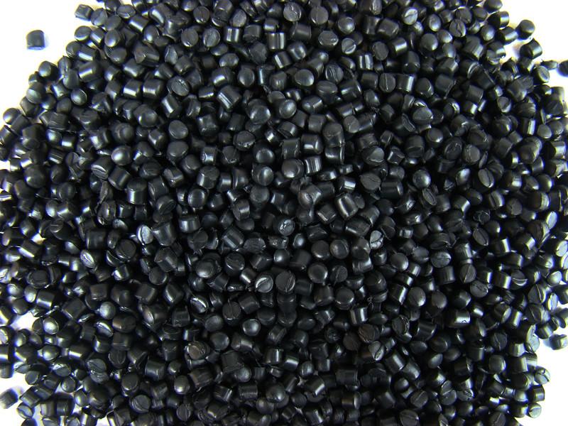 pvc颗粒塑料聚氯粒子黑色插头料批发