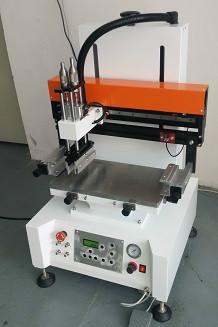 供应全国最大的小型丝印机厂家在哪里，东莞力沃专业生产小型丝网印机