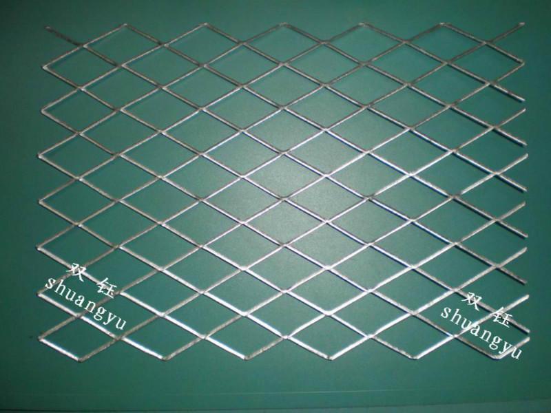武汉市304钢板网厂家武汉钢板网，304钢板网，装修 吊顶 造型用钢板网